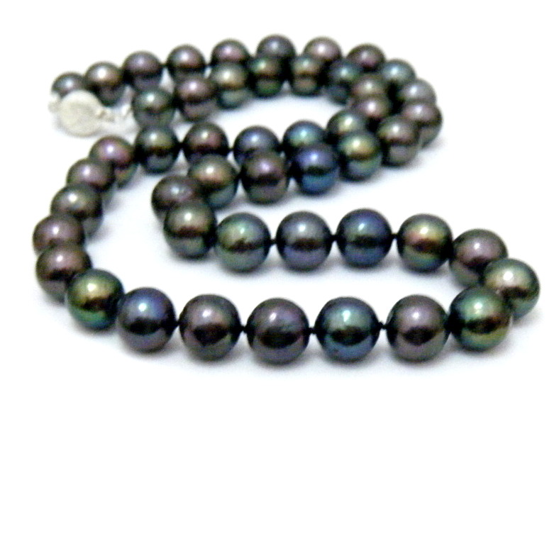 Black 9-9.5mm Round Pearls Necklace